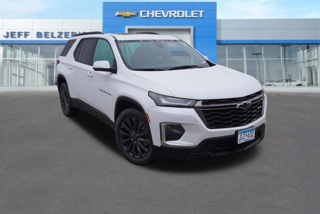 2023 Chevrolet Traverse RS w/Pano Roof + Trailer Tow