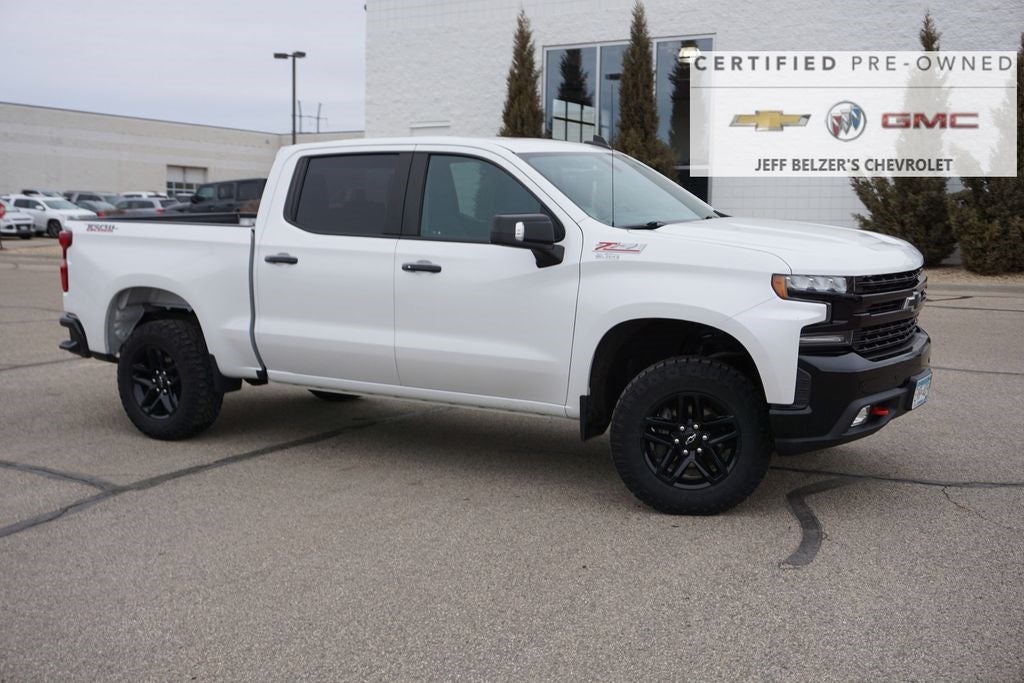 Used 2020 Chevrolet Silverado 1500 LT Trail Boss with VIN 3GCPYFEDXLG369048 for sale in Lakeville, Minnesota